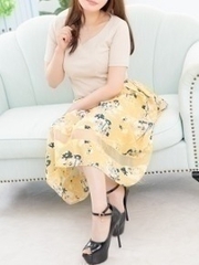 奥様さくら京橋店のさりなさん